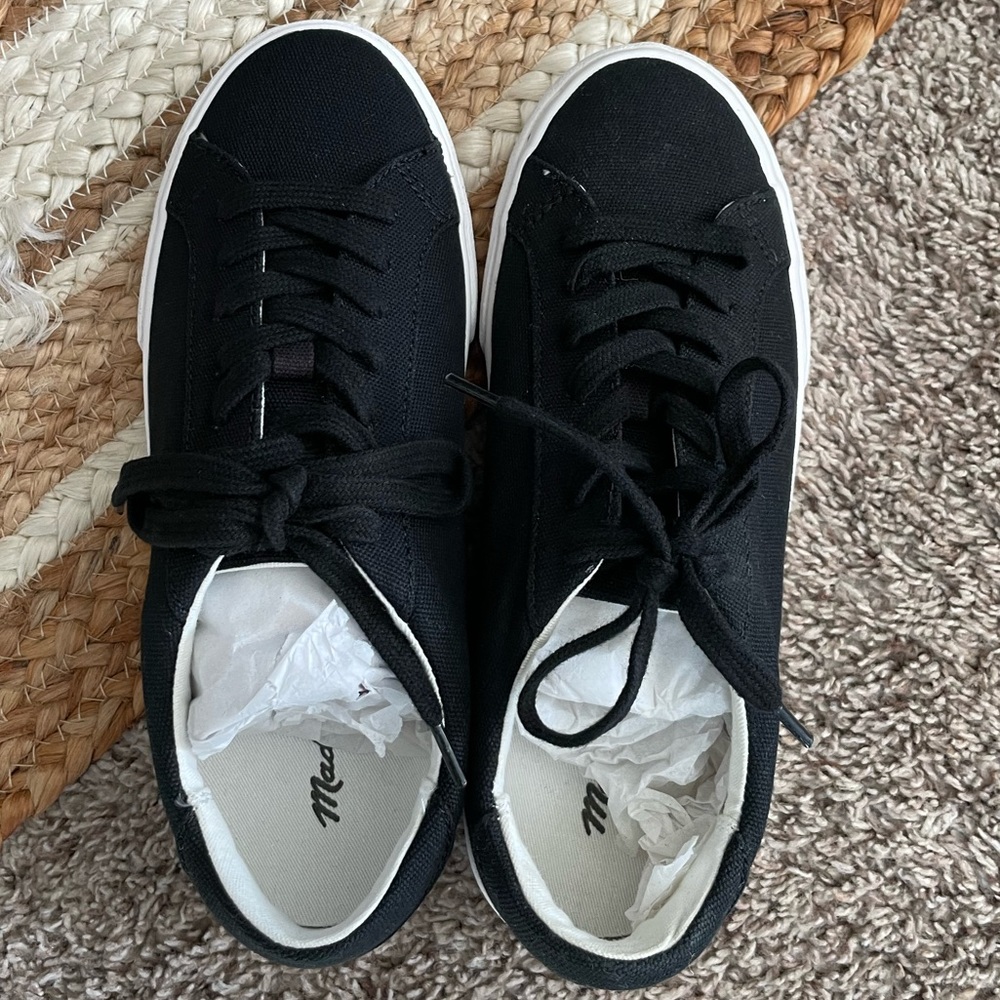 MADEWELL Unisex Sidewalk Low Top Canvas Sneakers